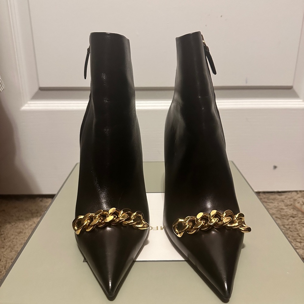 Tom Ford 105MM Chain Leather Ankle Boots, Size 8